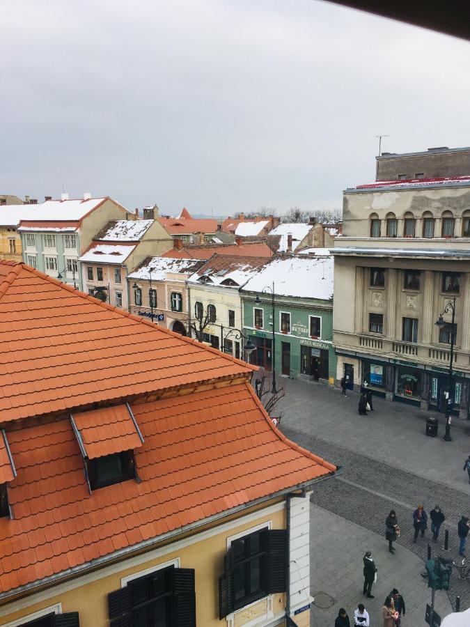 Apartament Tribunei Apartman Nagyszeben Kültér fotó