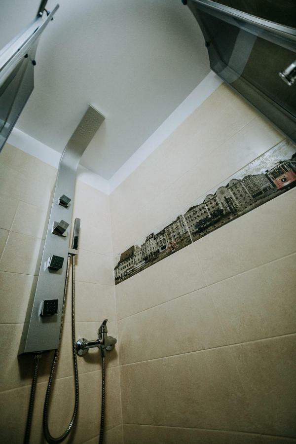 Apartament Tribunei Apartman Nagyszeben Kültér fotó